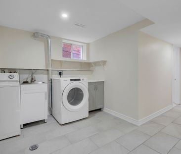 For Lease - 16 Waddington Crescent, Barrie, Ontario - Photo 4