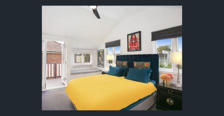 Gorgeous Family Entertainer with Pool - Photo 4