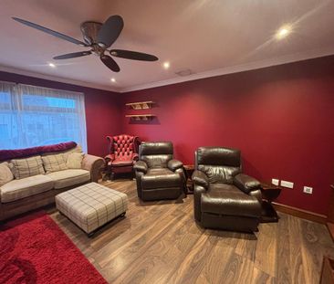 2 bedroom bungalow to rent - Photo 2