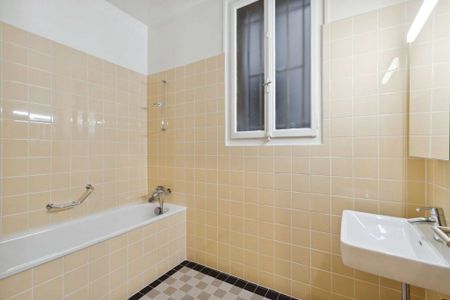 Appartement 4 pièces au 3eme étage Quartier de la Gare - Photo 2