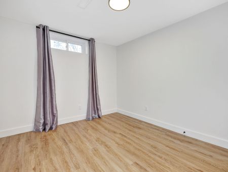 For Lease - 1913 Tweed Avenue, Elmvale Acres and Area, Ontario - Photo 2