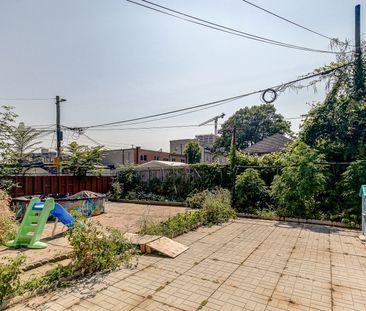 For Lease - 40 Lady Bank Road, Toronto, Ontario - Photo 6