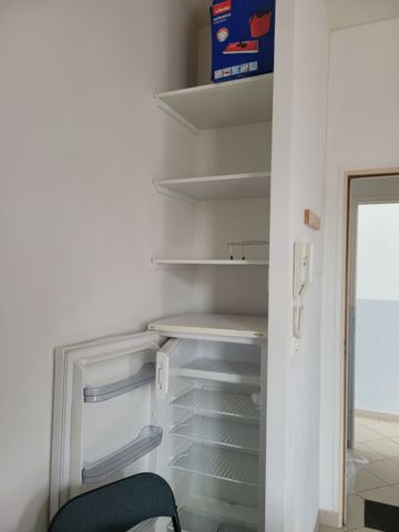 Studio Meublé proche IUT et Gare - Photo 3