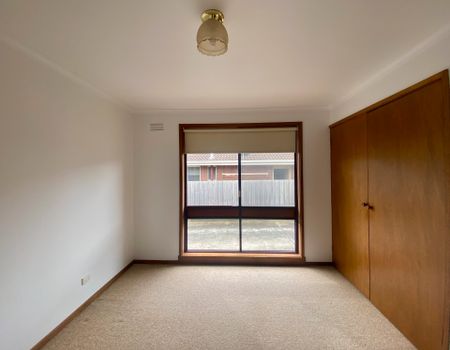 1/12 Staverly Road, Herne Hill - Photo 5