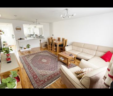 2 Bed Bungalow, The Vale, N10 - Photo 1