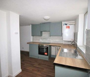 The Drive, Collier Row, RM5 - Photo 6