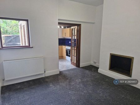 2 bedroom terraced house to rent - Photo 2