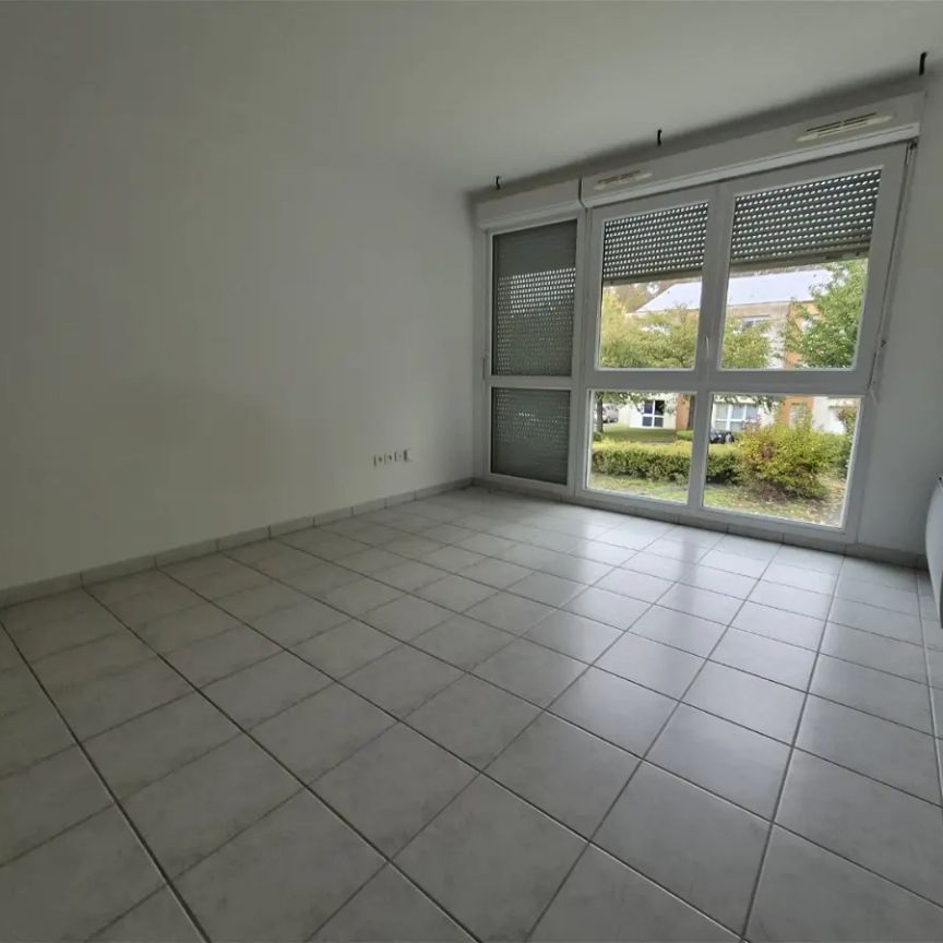 Location appartement 1 pièce - 34.71m² à Hénin-beaumont (62110) - Photo 1