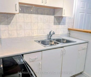 1559 Northmount Avenue #Basement - Photo 3