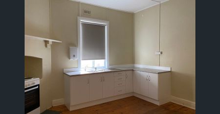 Fantastic location! - Photo 5