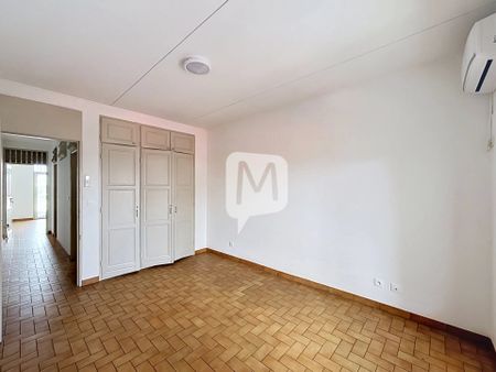 Location Appartement 4 pièces 101m² CAYENNE 97300 - Photo 3