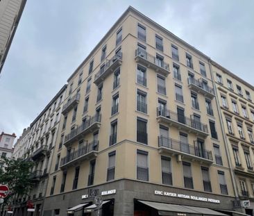 Location Appartement 1 pièce 17m² - Photo 3