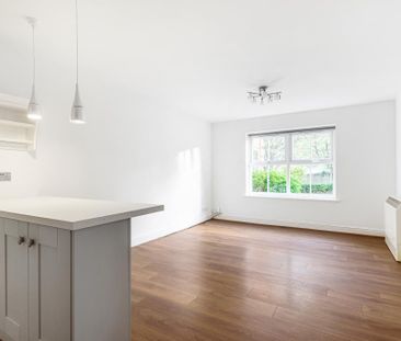 2 bedroom apartment to rent Napier Court, 15-21 Broomhall Road, Wok... - Photo 2