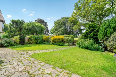 2 bedroom detached bungalow to rent - Photo 5
