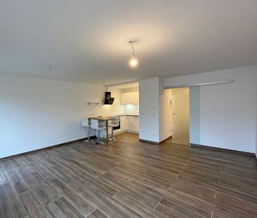 Leipzig - Hochwertig saniertes 1R-Apartment * Balkon * EBK * Regenw... - Photo 4