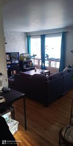 Magnifique 4 1/2 à louer Cité-Limoilou à Québec - Photo 4