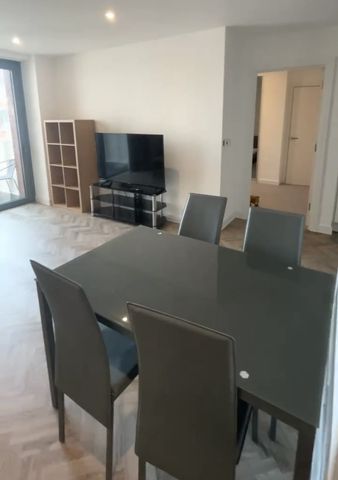 River Apartments, E3, London - Photo 5