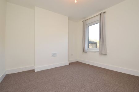 Stanstead Road, London, SE23 - Photo 2