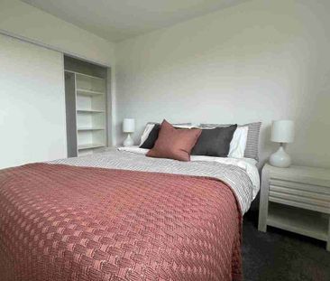 Te Atatu Peninsula, 17/10 Fathom Place - Photo 2