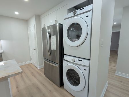 For Lease - 198 Cherrywood Drive, Newmarket, Ontario - Photo 3