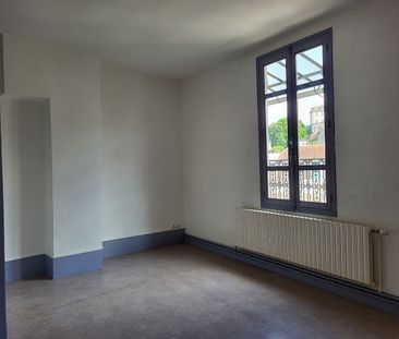Location Appartement 4 pièces 89m² BESANCON 25000 - Photo 2