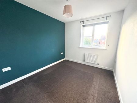 3 bedroom semi-detached house to rent - Photo 4