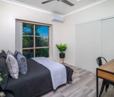 FURNISHED + ALL BILLS + WIFI INCLUDED - Photo 2