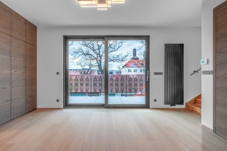 Pronájem rodinného domu 237 m², U Zámku 93, Dolní Břežany - Photo 3
