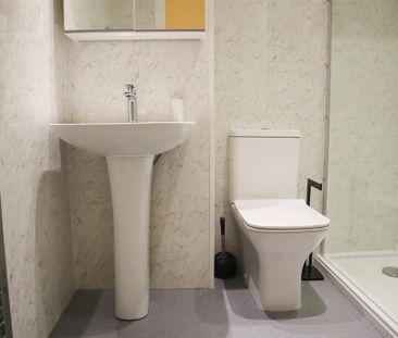1 bedroom apartment to rent - Photo 4