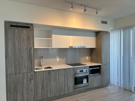 For Lease - 138 Downes Street Unit# 4315, Toronto, Ontario - Photo 2