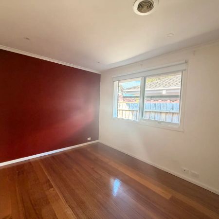 Street-Front Living in a Prime Cheltenham Pocket - Photo 3