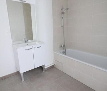 Location Appartement 3 pièces 61m² ST HERBLAIN 44800 - Photo 2