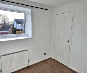 Two Bedroom House in The Glades - Photo 2