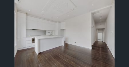 Convenient location, modern kitchen and bathroom - Photo 2