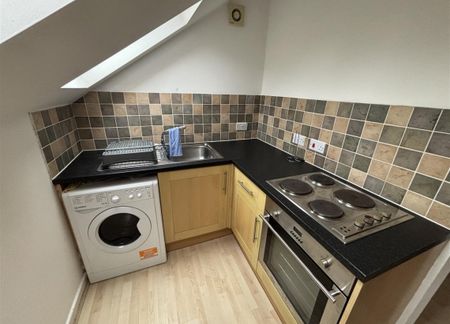 Consort Place, Shakleton Road, Earlsdon, Coventry - Photo 4