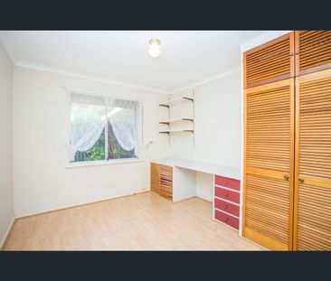 6 Ferndale Crescent, Ferndale, WA 6148 - Photo 1