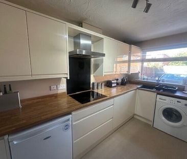 Jasmine Close, Lutterworth, LE17 - Photo 4