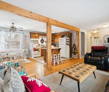 For Lease - 1 Middle Street, Georgina, Ontario - Photo 2