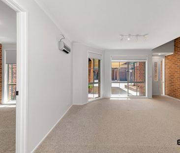 4/3 Shepherd Street, Pearce ACT 2607 - Townhouse For Rent | Domain - Photo 5