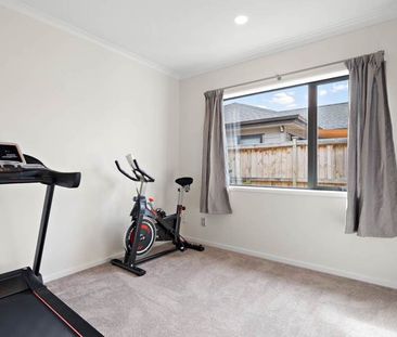 Pukekohe, 29 Taepu Road - Photo 1