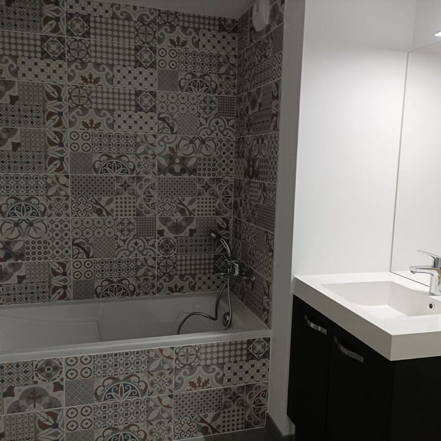 Location Appartement 4 pièces 85m² - Photo 1