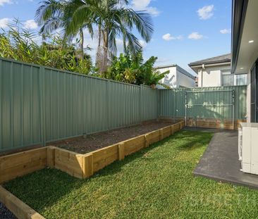 Contemporary granny situated in a quite location close to all ameni... - Photo 5
