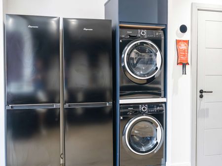 Luxury 6 bedroom, ensuite Student House Room 7 - Photo 2