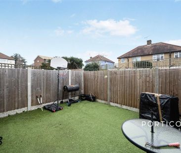2 bedroom flat to rent - Photo 4