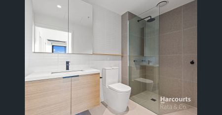 Setting a Benchmark for Luxury! - Photo 2