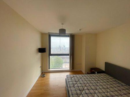 3 bedroom apartment to rent - Photo 4