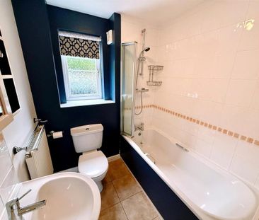 2 bedroom flat to rent - Photo 6