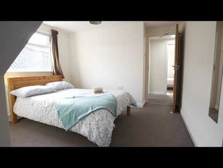 7 Bed Semi-Detached House, Burlington Road, SO15 - Photo 4