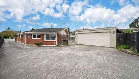 Beautiful 3-Bedroom Home for Rent in Opaheke - Photo 4