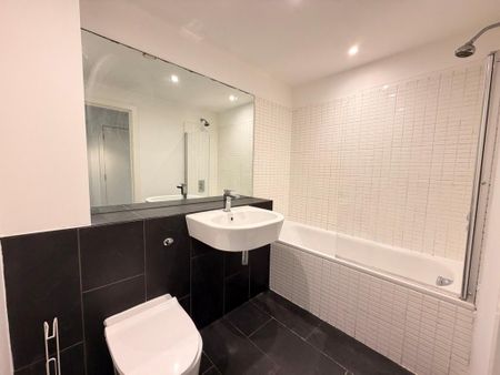 1 bedroom flat to rent - Photo 5